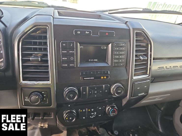 2017-ford-f350-image-19