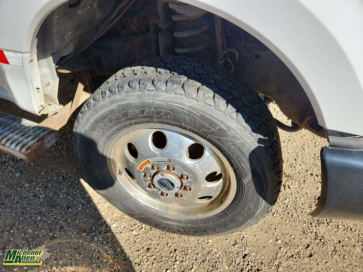 2019-ford-f250-image-9