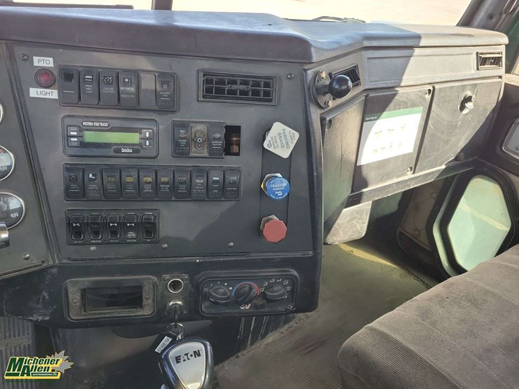 2007-western-star-4900-image-22
