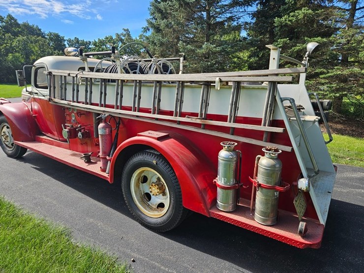 #2514-•-1947-gmc-ec-303-fire-truck-image-25
