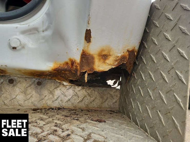 2002-ford-f450-image-32
