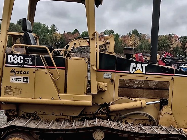caterpillar-d3c-xl-image-14