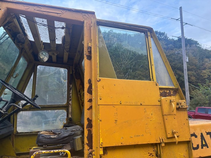 caterpillar-v180-image-43