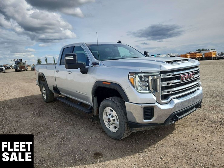 2022-gmc-sierra-2500hd-image-2