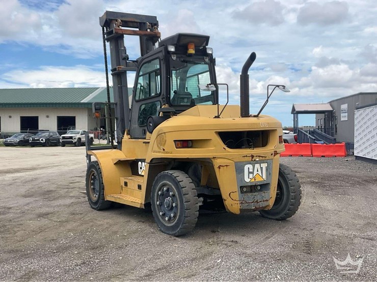 2014-caterpillar-dp100nt-21,600lb.-straight-mast-diesel-forklift-image-4