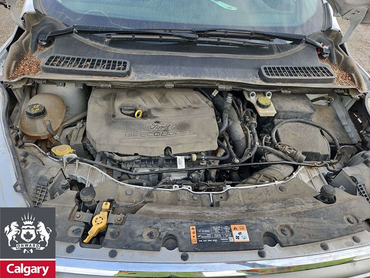 2017-ford-escape-se-image-30