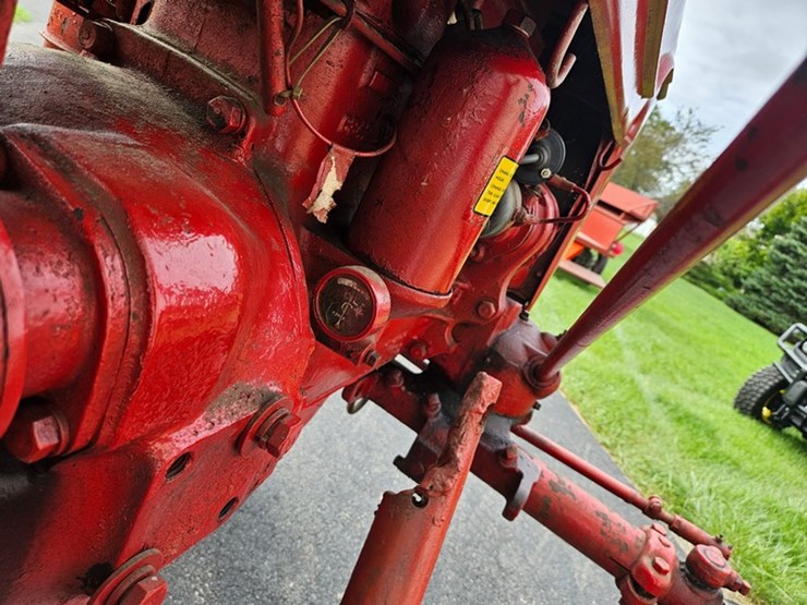 #2507-•-farmall-model-a-tractor-image-28