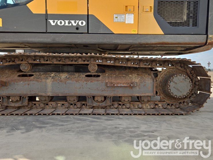2021-volvo-ec200el-image-11
