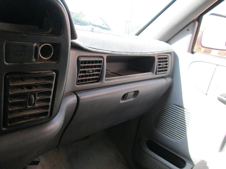 1997-dodge-ram-3500-image-25