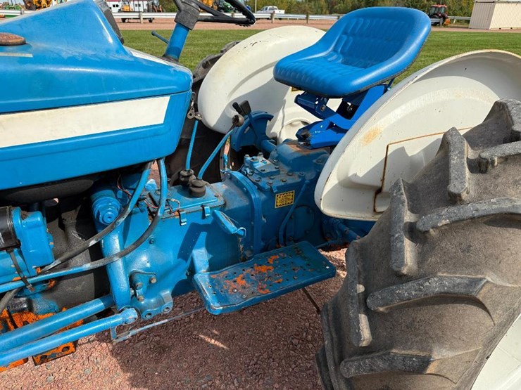 ford-3600-image-21
