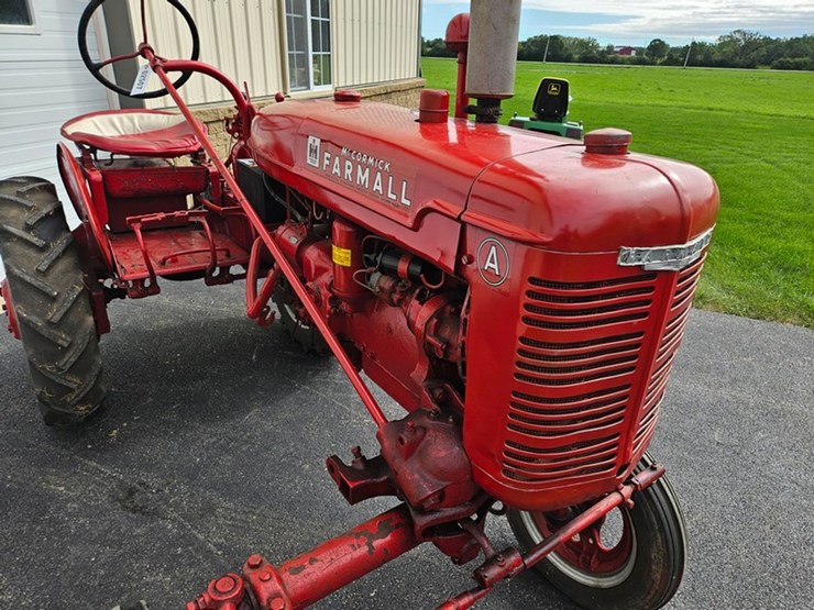 #2507-•-farmall-model-a-tractor-image-10