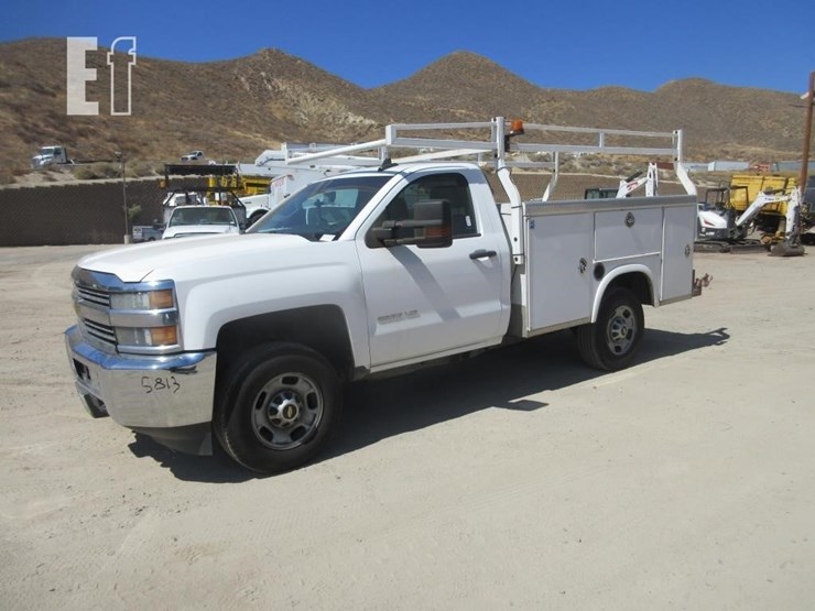 2015-chevrolet-2500hd-image-1