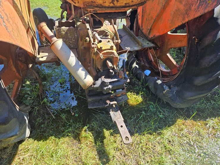 #2523-•-case-tractor-image-17