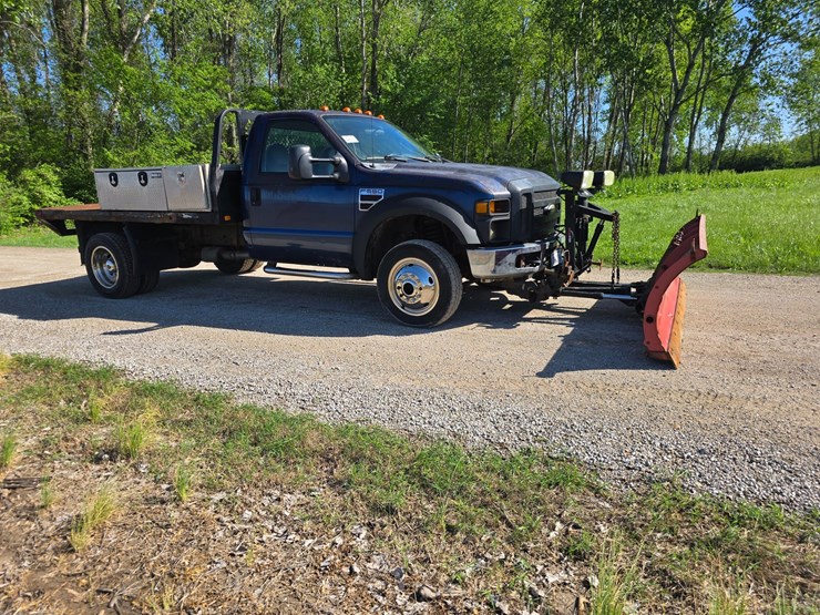 2008-ford-f550-image-29