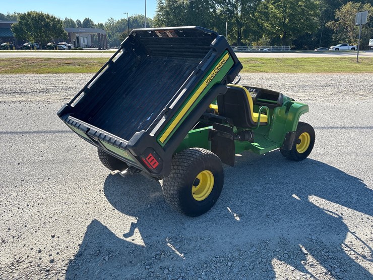 john-deere-turf-gator-image-5
