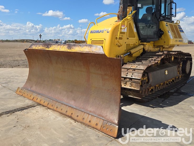 2018-komatsu-d61ex-24-image-20