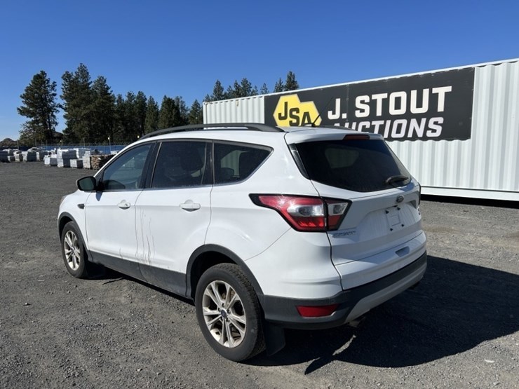 2018-ford-escape-image-3