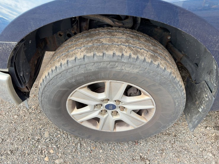 2017-ford-f150-xlt-image-11