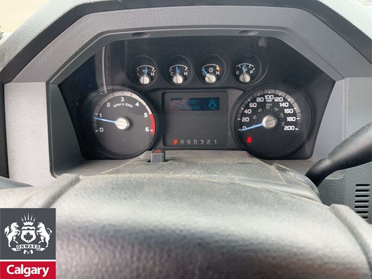 2016-ford-f550-image-17