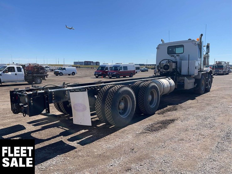 2018-western-star-4900-image-4
