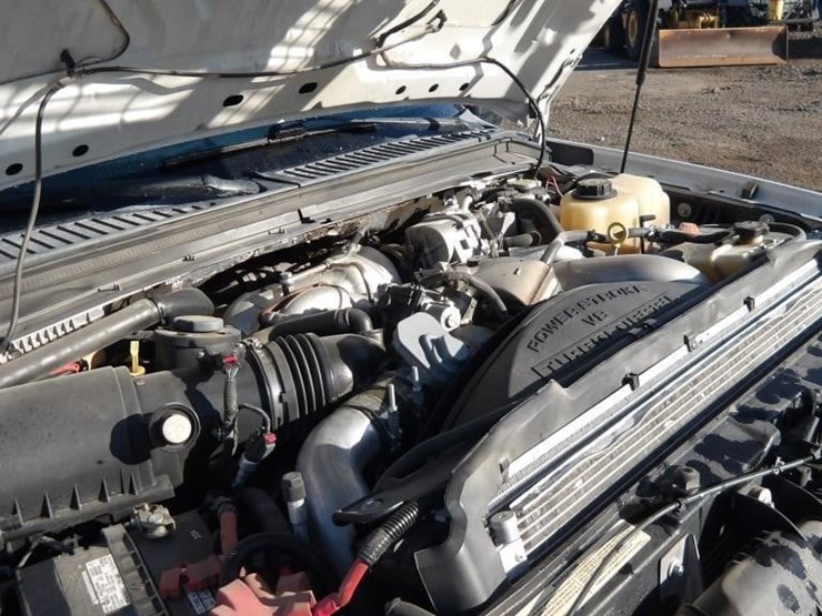 2010-ford-f450-image-9