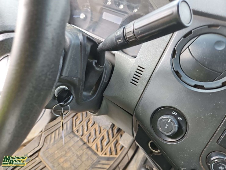 2011-ford-f350-image-21