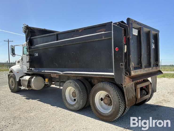 2007-peterbilt-335-image-7