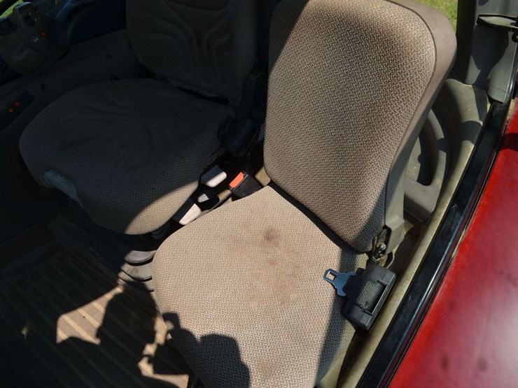 case-ih-125-image-21