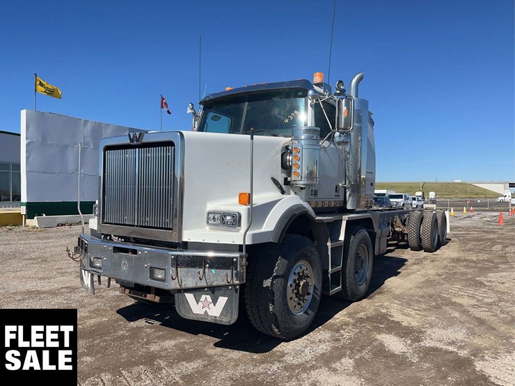 2018-western-star-4900-image-1