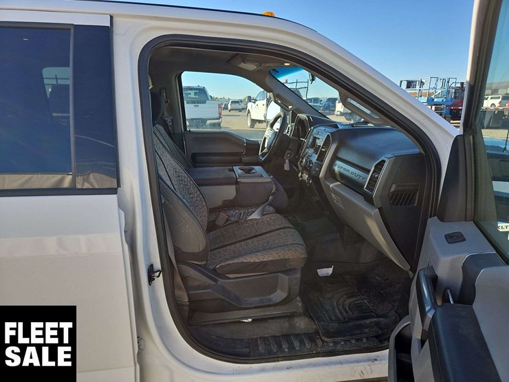 2019-ford-f350-image-17