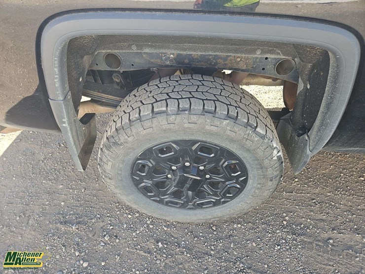 gmc-sierra-2500hd-image-11
