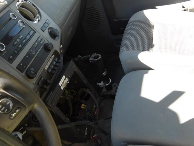 2012-ford-f450-image-24