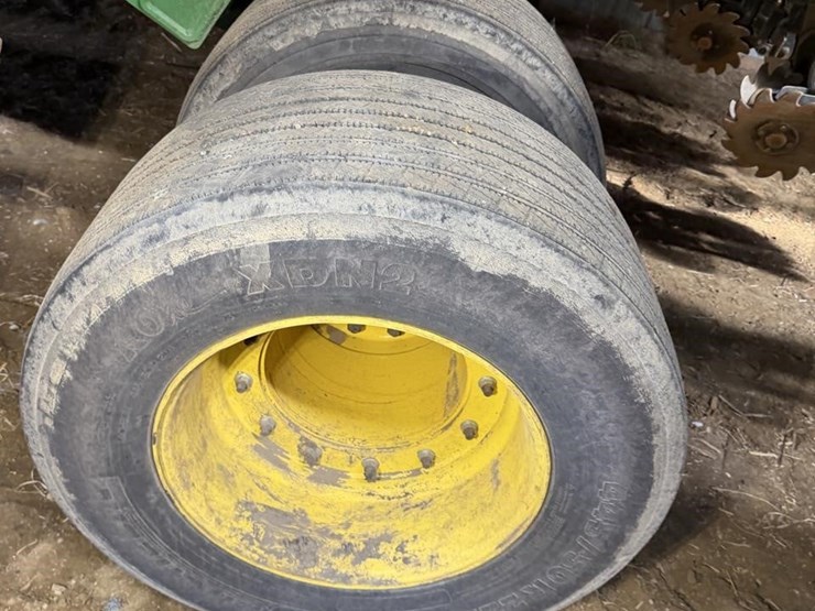 2013-john-deere-db60-image-38