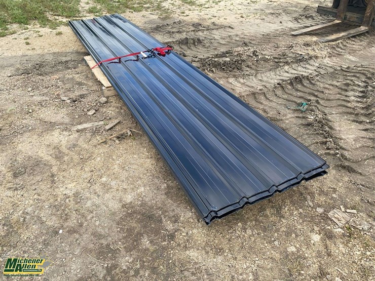 black-metal-siding-16ft-(approximately-60-pieces)-image-4