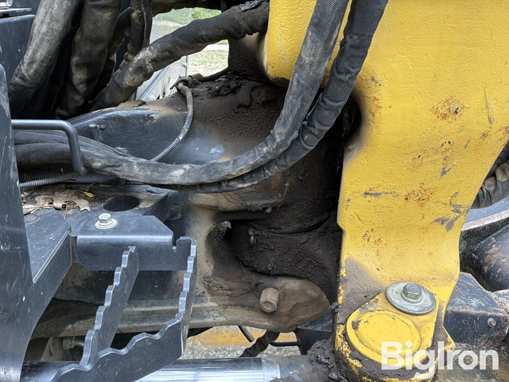 2019-yanmar-sv100-image-17