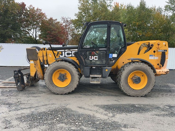 jcb-550-170-image-8