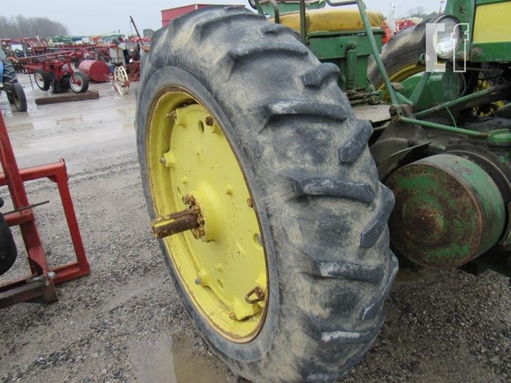 1957-john-deere-620-image-10