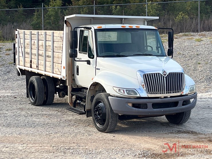 2012-international-durastar-4300-image-1