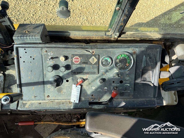 john-deere-10-image-9