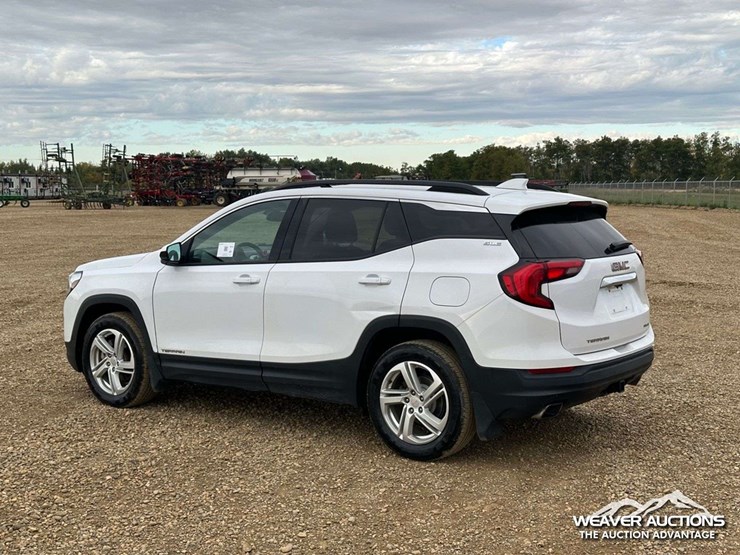 2018-gmc-terrain-image-4
