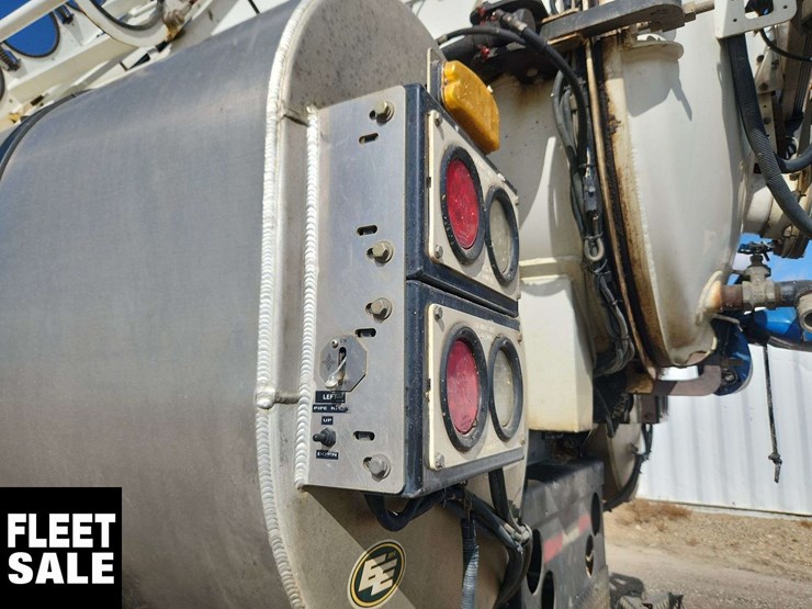 2014-international-workstar-7500-image-45