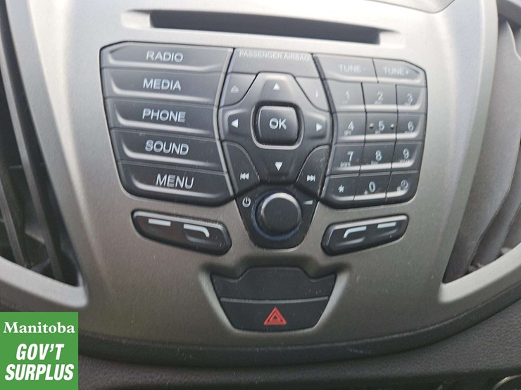 2017-ford-transit-image-22