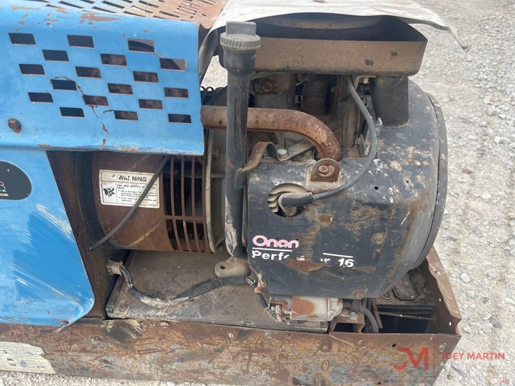 miller-bobcat-225g-image-8