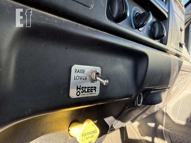 2000-ford-f750-sd-image-36