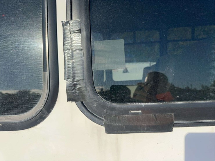 2017-ford-e450-image-18