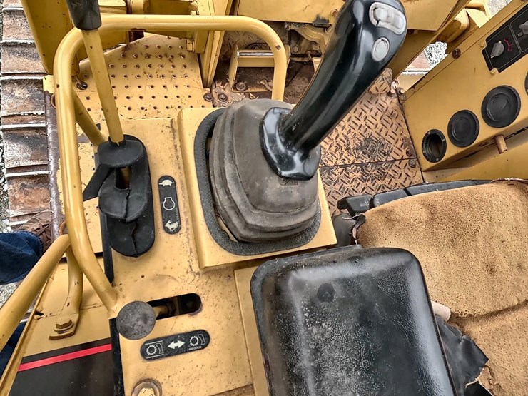 caterpillar-d3c-xl-image-43