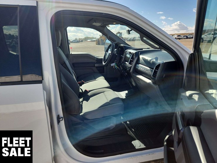 2022-ford-f250-image-17
