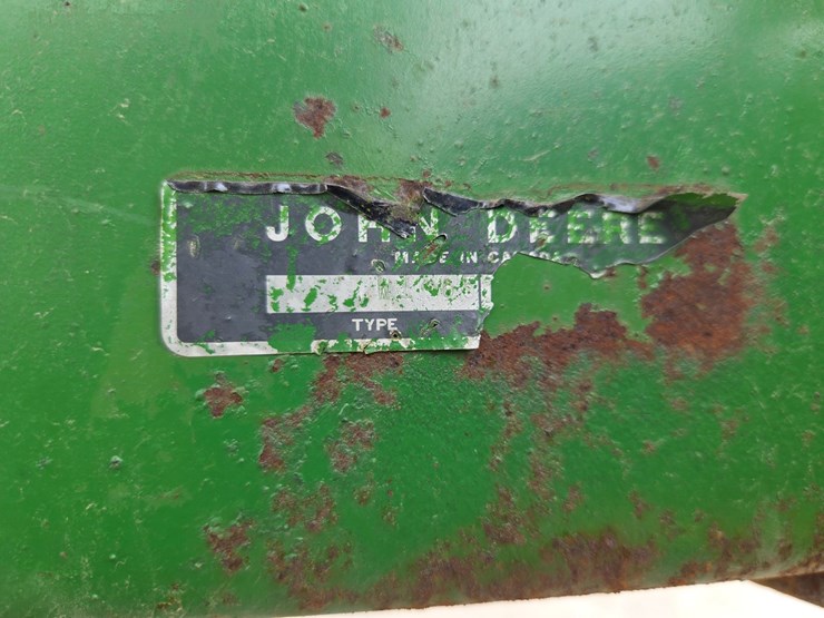 john-deere-1065a-image-33
