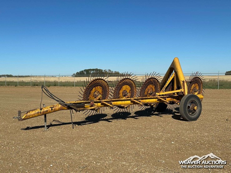 dika-wr7102-5-wheel-root-rake-image-1