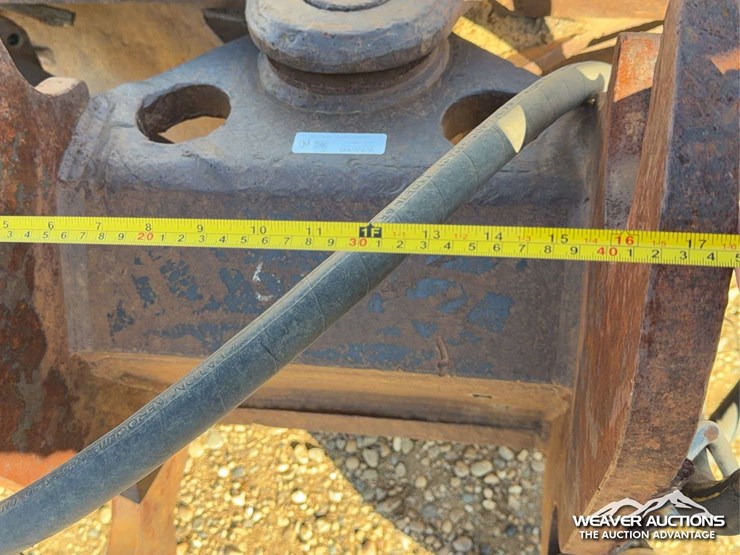 excavator-hydraulic-chuck-blade-image-8